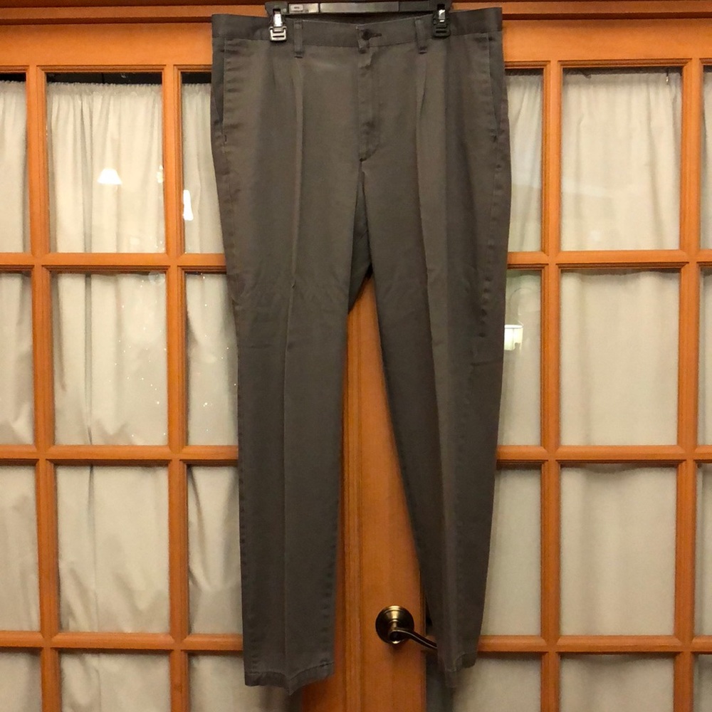 Men’s Lee Casual Pants